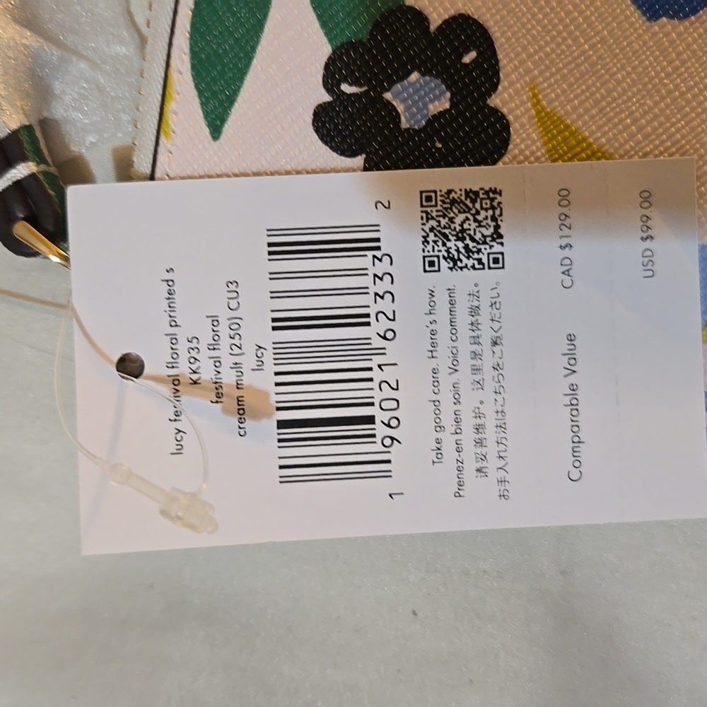 Kate Spade of New York Lucy Floral Small L-Zip Wristlet - NWT - Picture 3 of 6